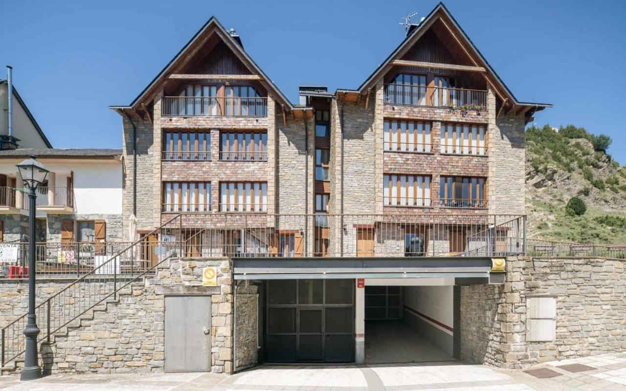 El Balcon Familiar Del Pacino Apartment Sallent De Gallego Exterior photo